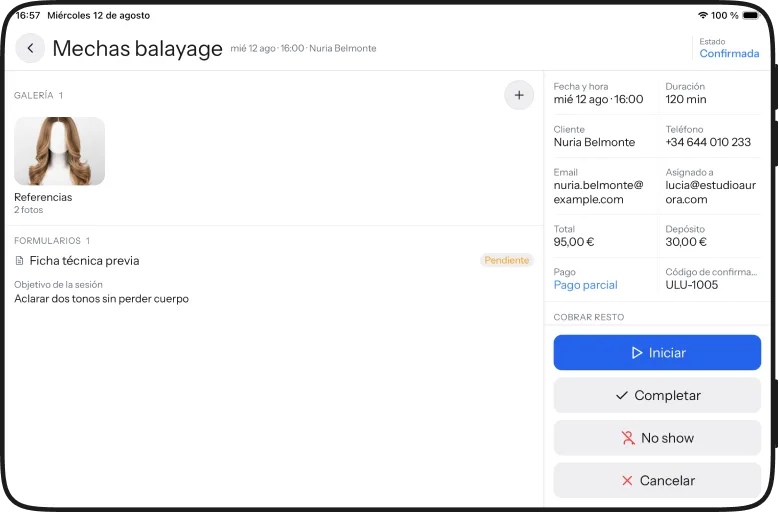 Detalle de una cita en iPad, con la galería y el formulario a la izquierda y la ficha con sus acciones a la derecha